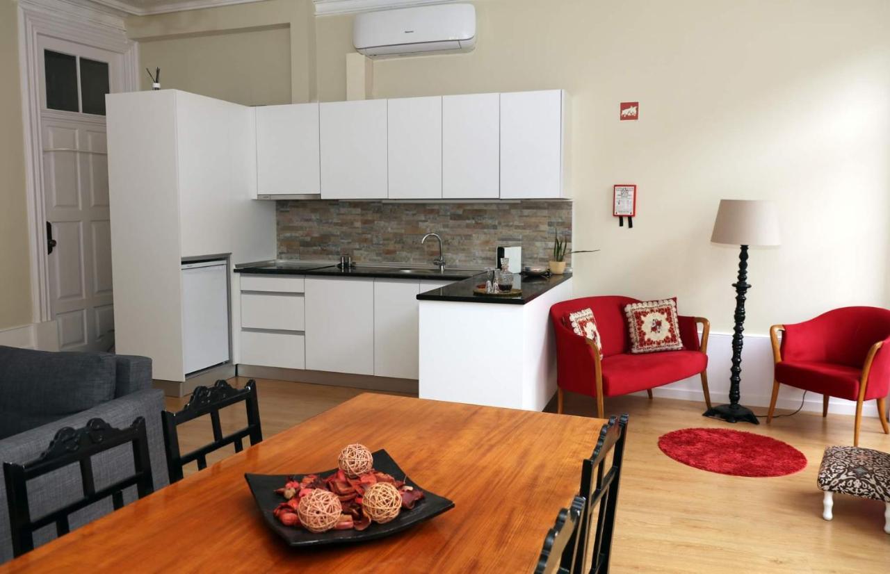 פורטו Sao Domingos Flowers Apartments מראה חיצוני תמונה